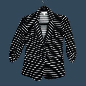 DRESS BARN-WOMENS STRIPE BLACK/WHITE 3/4 SLEEVE BUTTON CLOSURE BALZER SIZE SMALL
